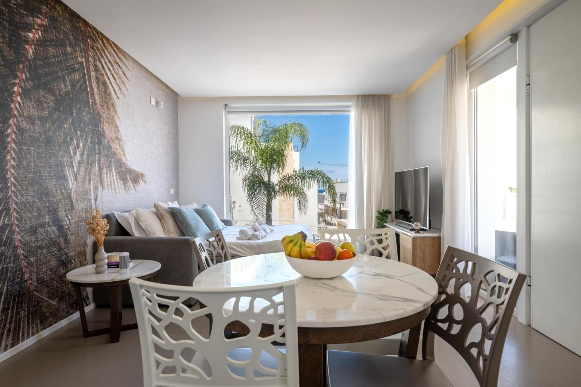 Exclusive Deluxe Apt Up To 6 People & Heated Tub Polignano a Mare Buitenkant foto