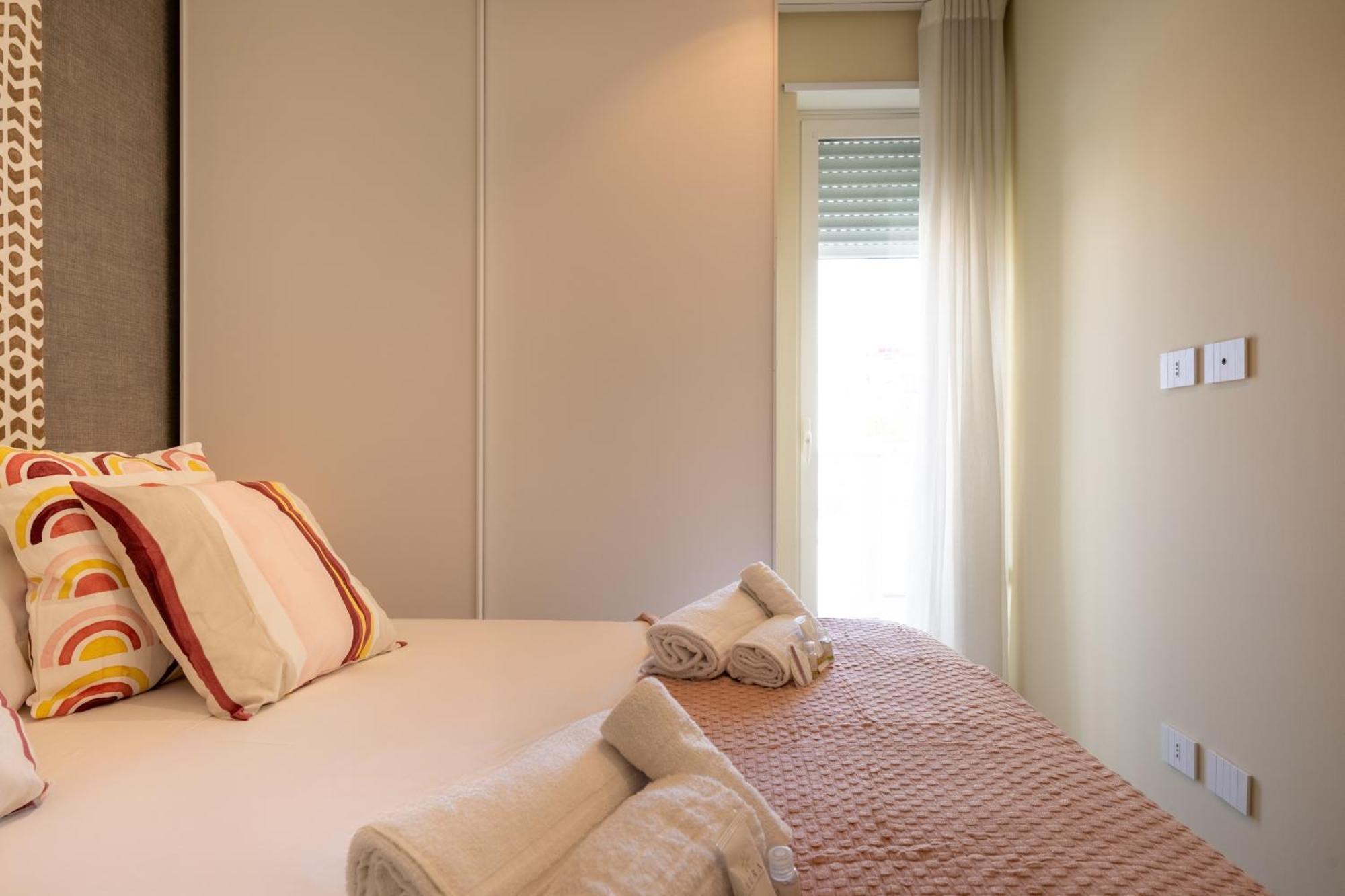 Exclusive Deluxe Apt Up To 6 People & Heated Tub Polignano a Mare Buitenkant foto